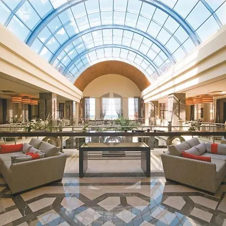 酒店 Radisson Blu & Spa.