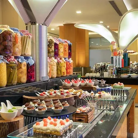 Radisson Blu & Spa. * Çeşme